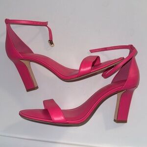 Antonio Milano Pink Heels NWOT